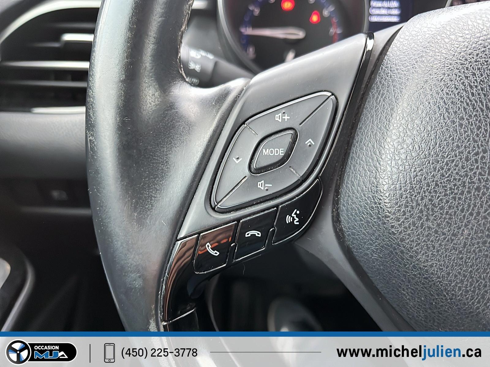 Toyota C-HR 2019 - Image 16