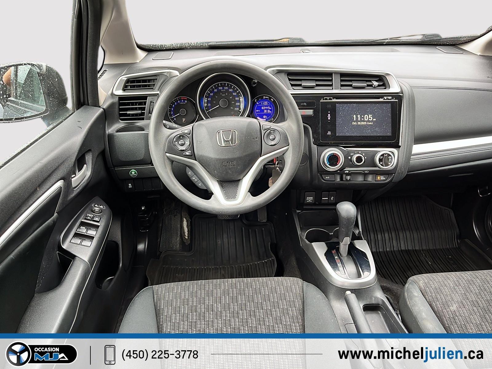 Honda Fit 2016 - Image 15